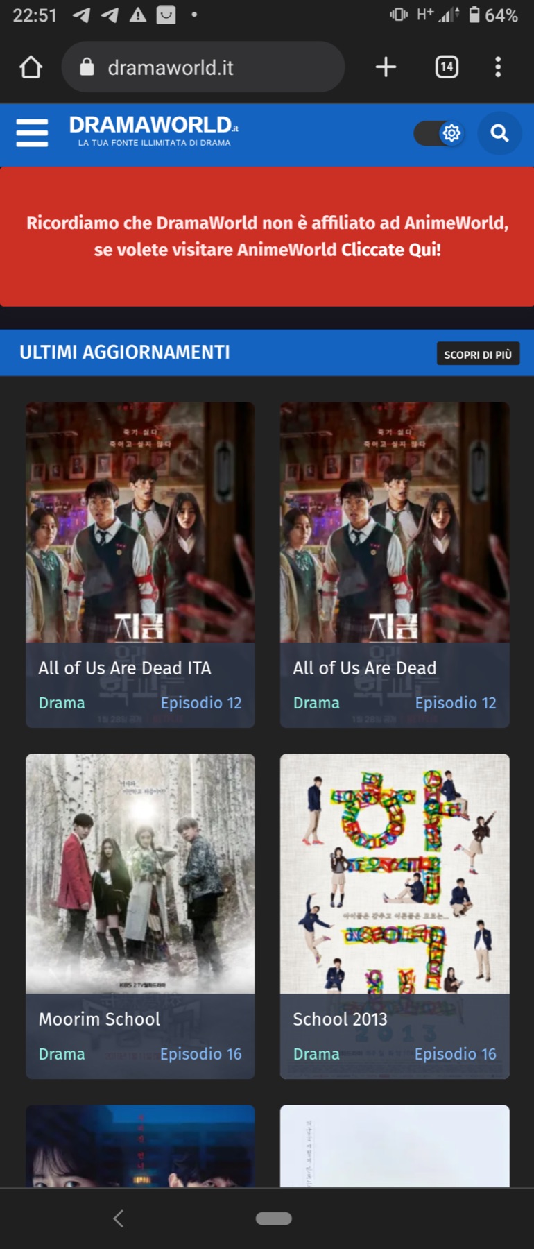 Interfaccia DramaWorld con catalogo di serie TV asiatiche e player video